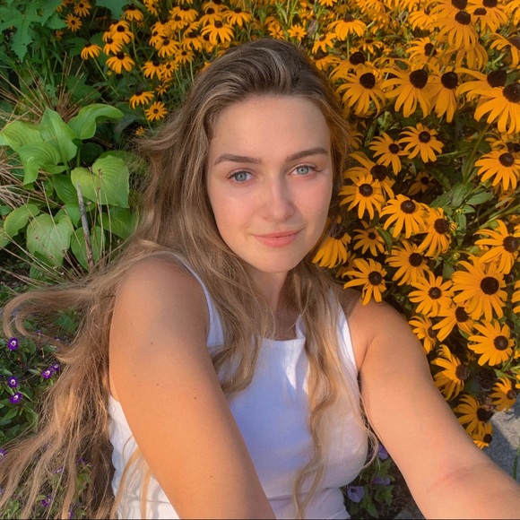 Meet your Posher, Nicki - Picture 8 of 8